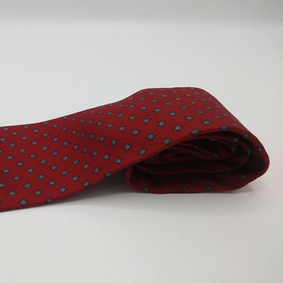 Van Heusen Tie - Picture 3 of 5